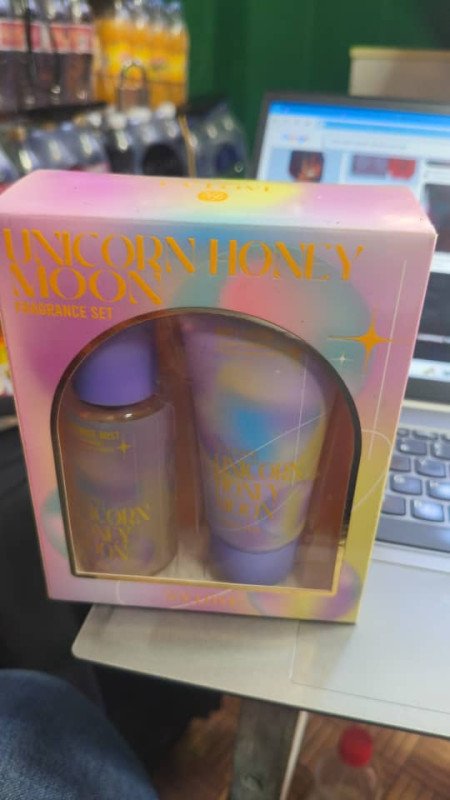 UNICORN HONEY MOON V.VLOVE